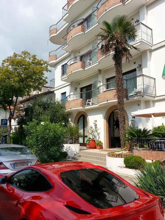 Ilios Residence Lido di Jesolo Dış mekan fotoğraf